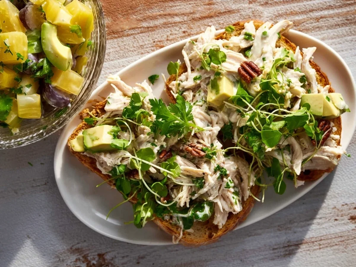 Quick Rotisserie Chicken Leftovers: Creamy Pasta - Image 2